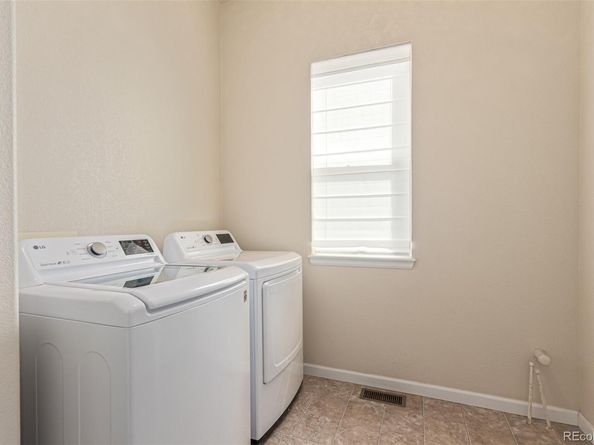 25412 E Quarto Place, Aurora CO 80016