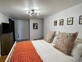 4995 N Beach Court, Denver CO 80221