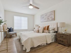 805 Summer Hawk Drive NN86, Longmont CO 80504