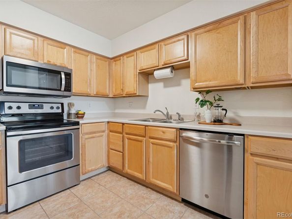 805 Summer Hawk Drive NN86, Longmont CO 80504