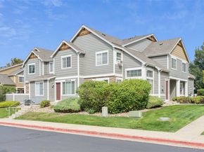 805 Summer Hawk Drive NN86, Longmont CO 80504