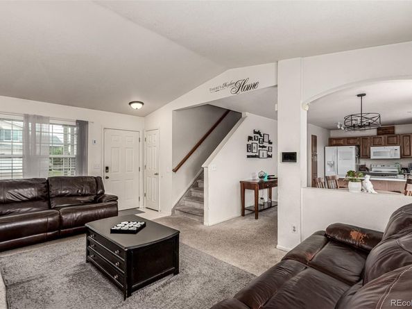 2039 Espana Way, Aurora CO 80011