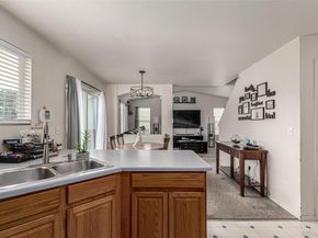 2039 Espana Way, Aurora CO 80011