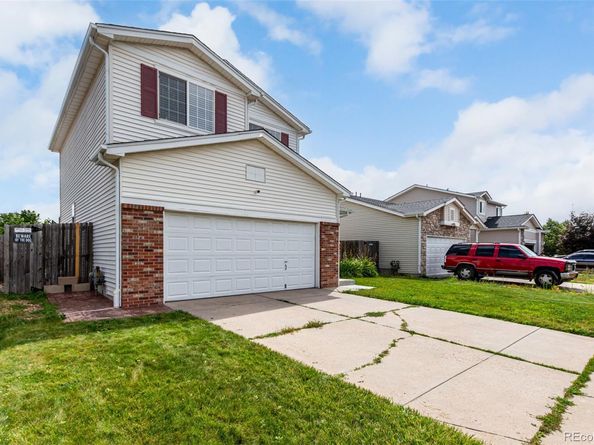 2039 Espana Way, Aurora CO 80011