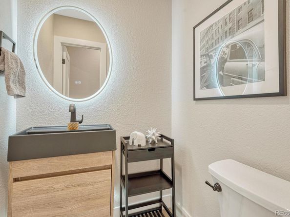 522 Columbine Street, Denver CO 80206