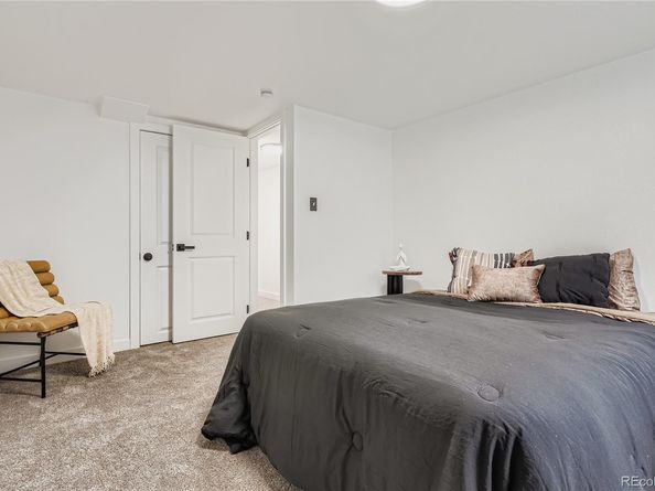 1082 Geneva Street, Aurora CO 80010