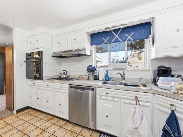 1830 S Xavier Street, Denver CO 80219