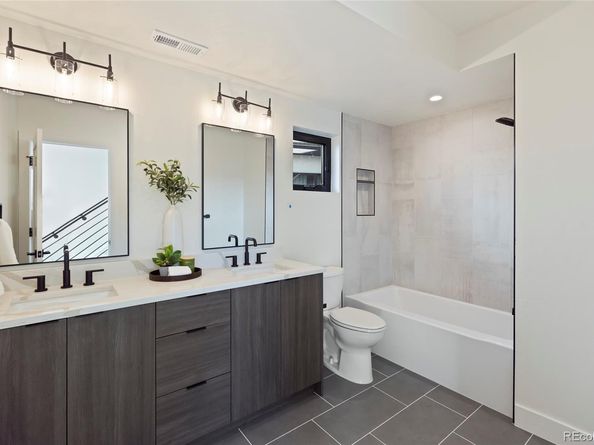 1713 Grove Street, Denver CO 80204