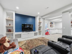 Undisclosed Address #5764355, Broomfield CO 80023