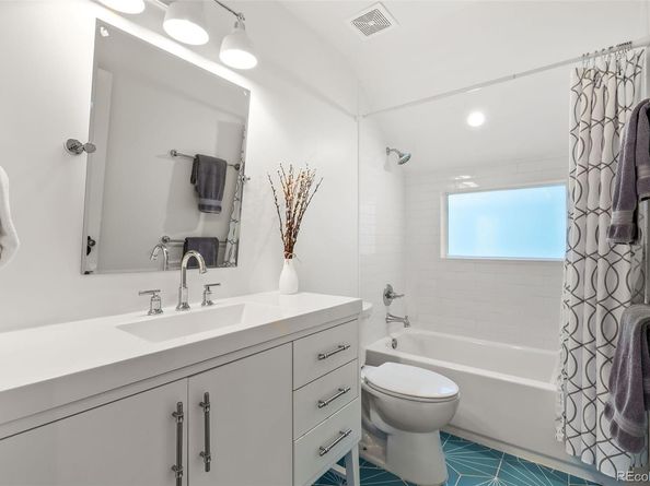571 S Sherman Street, Denver CO 80209