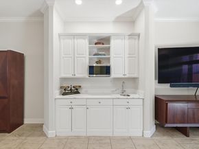 258 S Monroe Street, Denver CO 80209