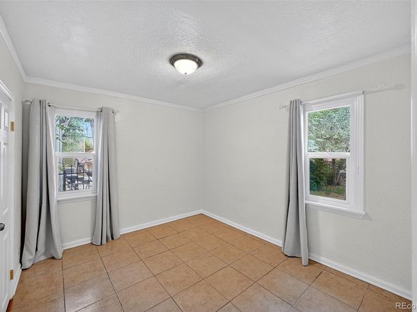 1124 S Perry Street, Denver CO 80219