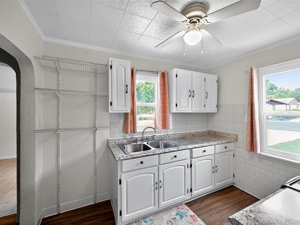 1124 S Perry Street, Denver CO 80219