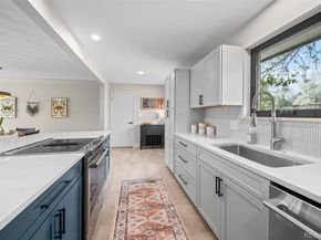 8750 W 8th Avenue, Lakewood CO 80215