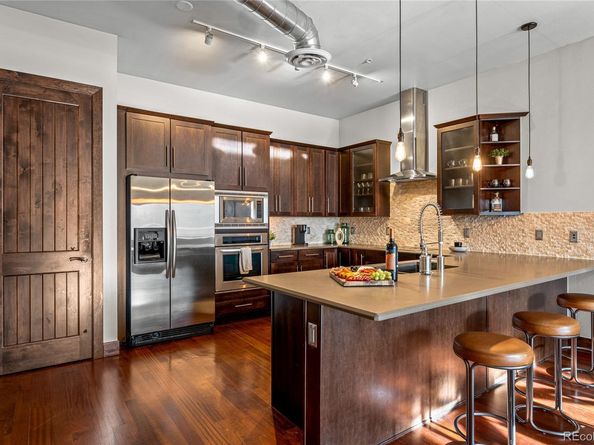 2101 Larimer Street 302, Denver CO 80205