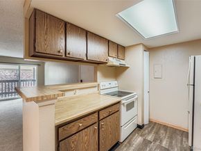 1876 S Pitkin Circle B, Aurora CO 80017