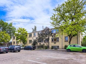969 S Pearl Street 306, Denver CO 80209