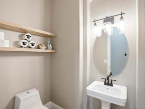 6536 S Riviera Way, Aurora CO 80016