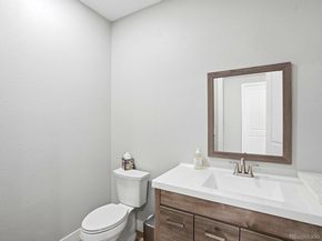 6536 S Riviera Way, Aurora CO 80016
