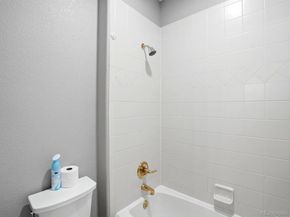 6536 S Riviera Way, Aurora CO 80016