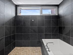 1822 W 33rd Avenue 103, Denver CO 80211