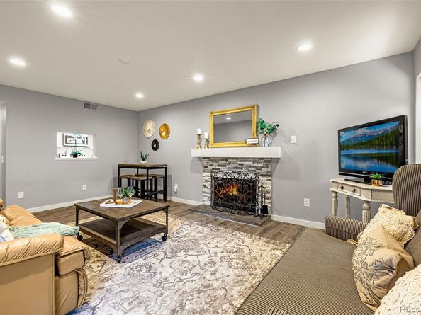 Undisclosed Address #8322204, Aurora CO 80014