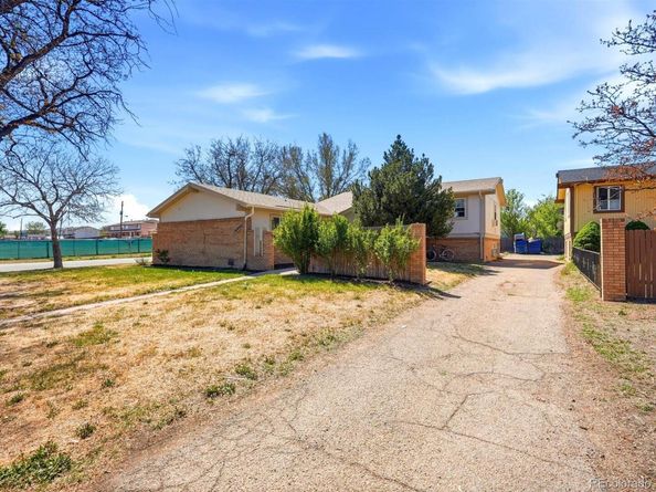 16492 E 13th Place, Aurora CO 80011