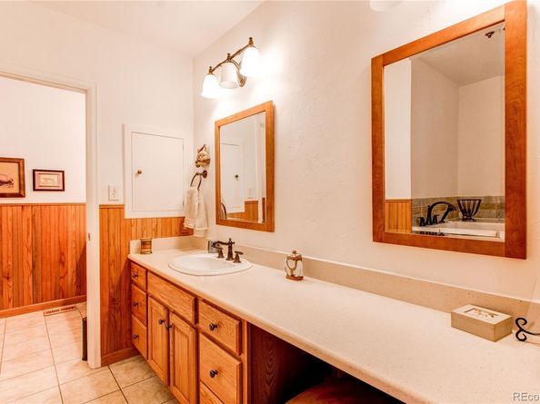 7785 W 5th Avenue, Lakewood CO 80226