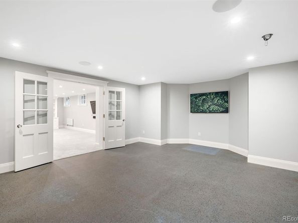 869 Vine Street, Denver CO 80206