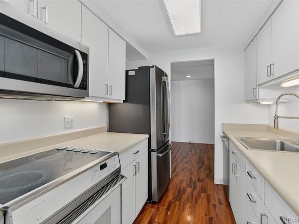 955 Eudora Street 1601, Denver CO 80220