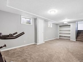 1581 S Fairplay Way, Aurora CO 80012