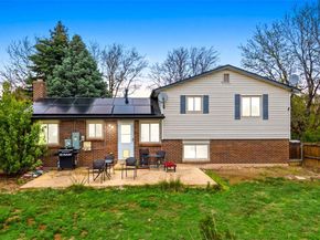 1581 S Fairplay Way, Aurora CO 80012