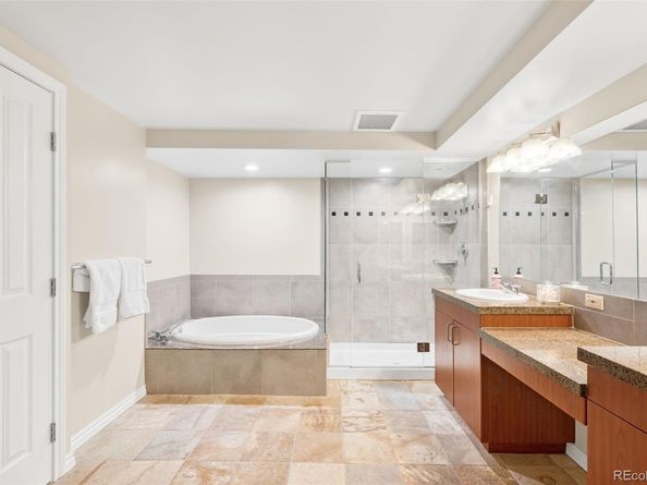 8100 E Union Avenue 309, Denver CO 80237
