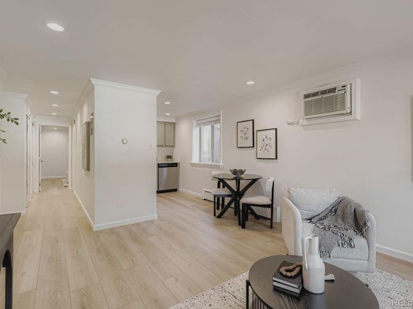 1435 Elizabeth Street 8, Denver CO 80206