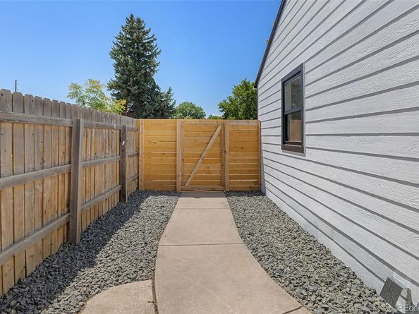 1670 S Quieto Court, Denver CO 80223