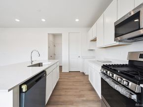 24737 E 40th Avenue, Aurora CO 80019