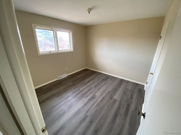 290 Zion Street, Aurora CO 80011