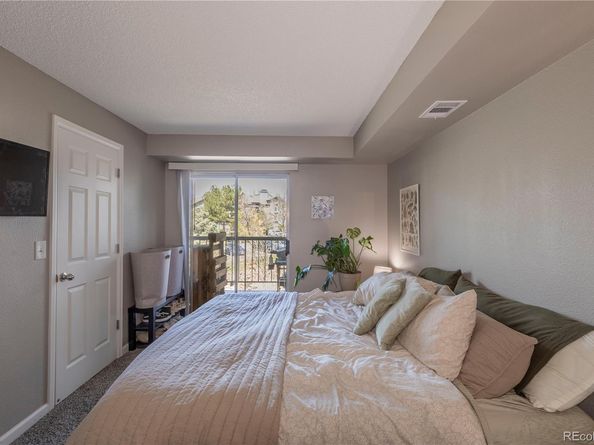 2575 S Syracuse Way M206, Denver CO 80231