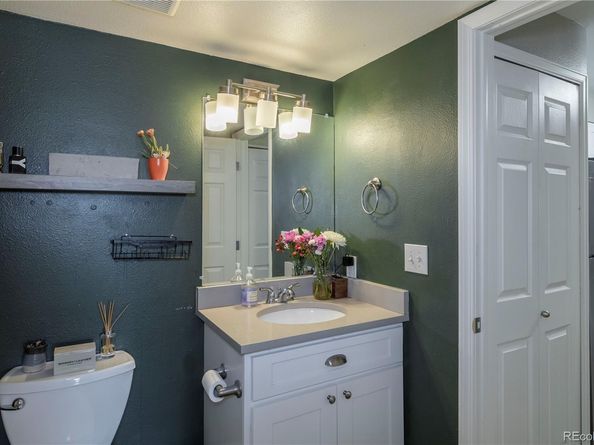 2575 S Syracuse Way M206, Denver CO 80231