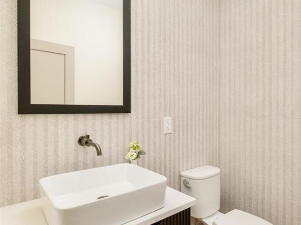 570 Cook Street, Denver CO 80206