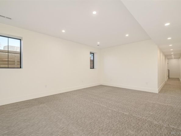 570 Cook Street, Denver CO 80206