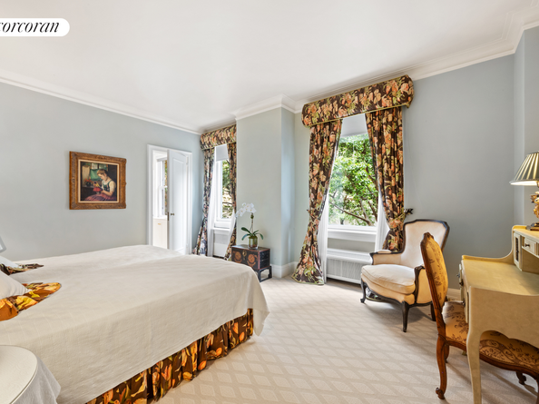 950 5th Avenue 2, New York NY 10021