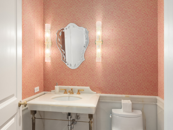 520 Park Avenue 22, New York NY 10065