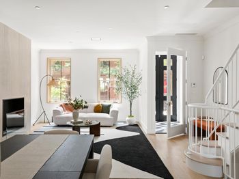 405 Sackett Street