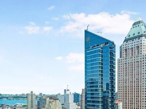 247 West 46th Street 3205, New York NY 10036