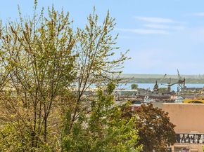 216 20th Street 3, Brooklyn NY 11232-1341