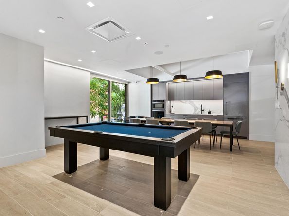 245 East 93rd Street 18A, New York NY 10128