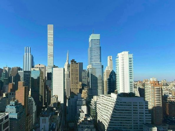303 East 57th Street 32C, New York NY 10022