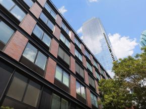 21-45 44th Drive 4I, Queens NY 11101