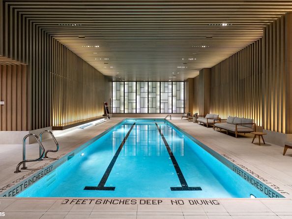 200 East 95th Street 8C, New York NY 10128